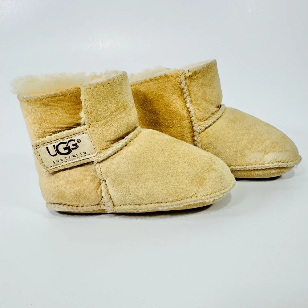 UGG Australia Baby Booties – Soft Sheepskin Comfort with Leather Upper & Outsole - Picture 4 of 14